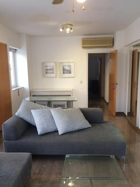 Designers Apt Daire Larnaca 0*,  Kıbrıs